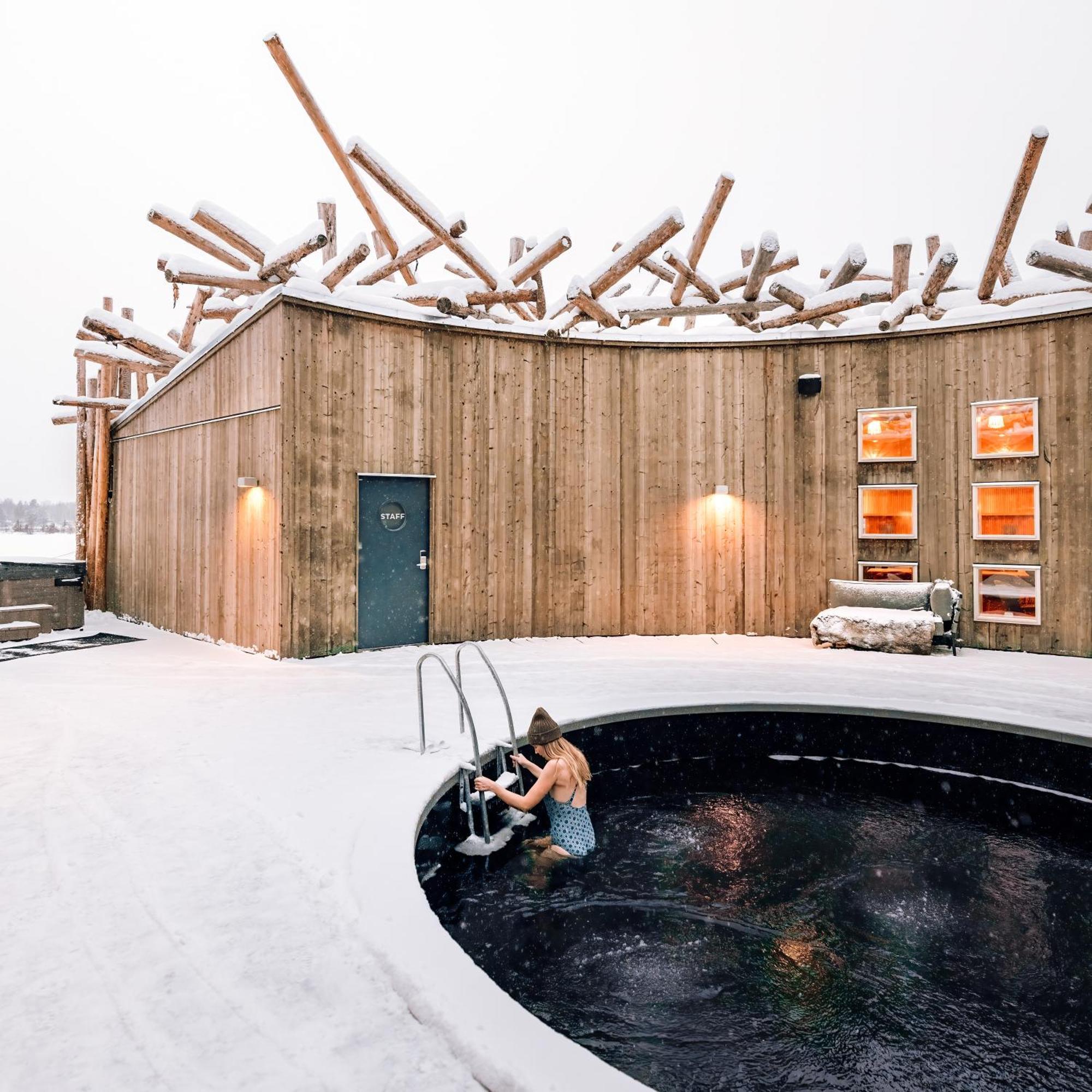 Отель Arctic Bath Харадс Экстерьер фото